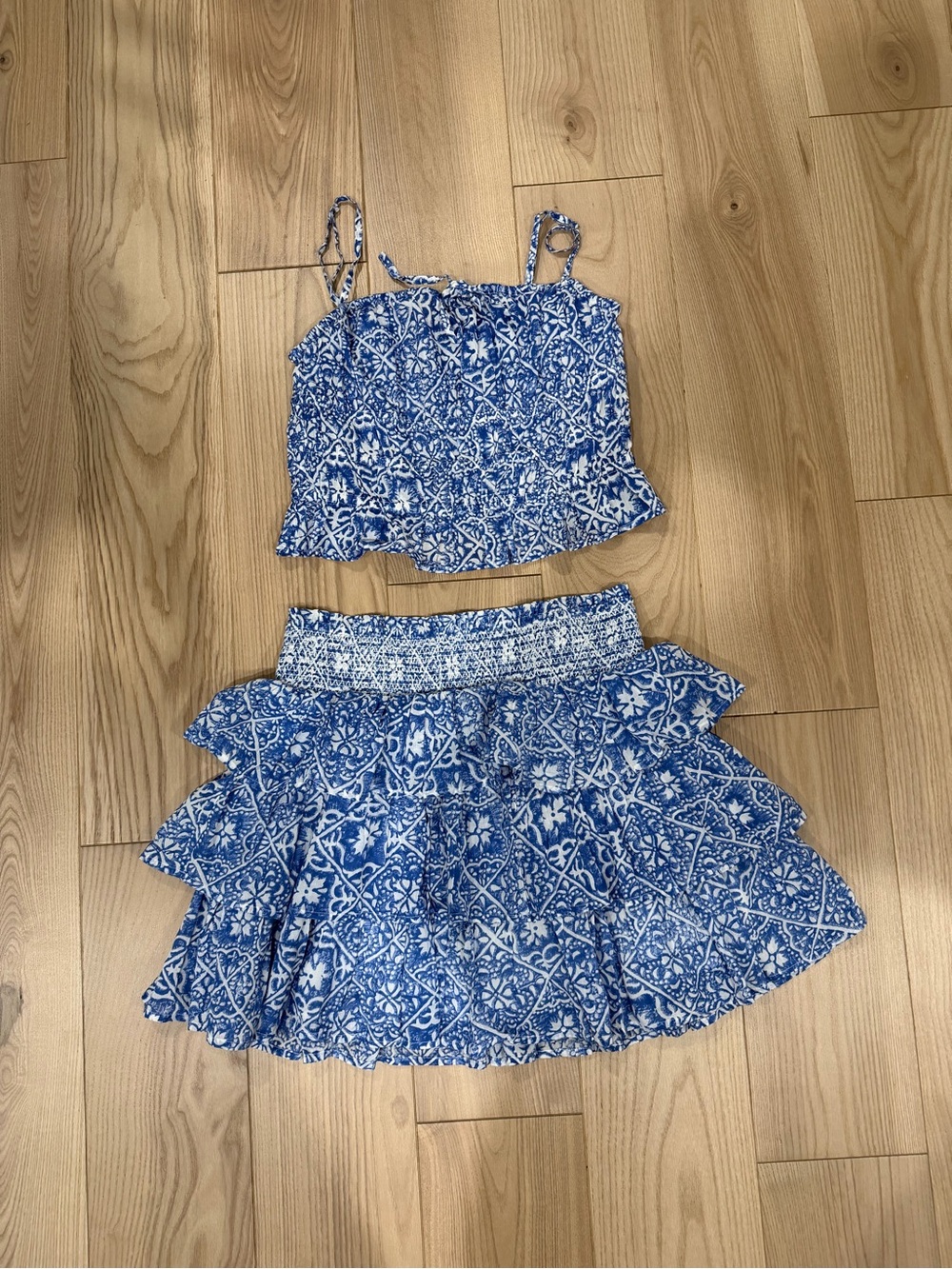 Roller Rabbit Blue & White Cotton Two Piece Crop Top Skirt Set S